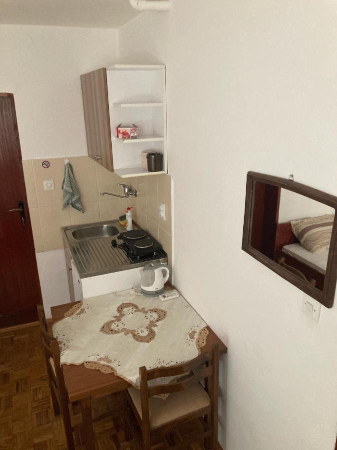 Apartments Aleksic Sutomore Esterno foto