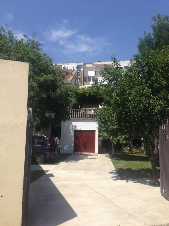 Apartments Aleksic Sutomore Esterno foto
